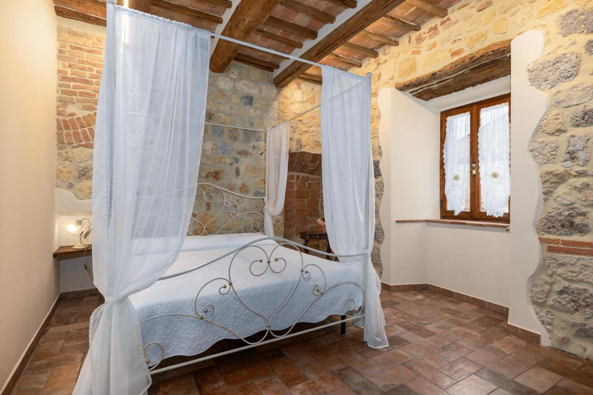 Hotel Sognare Nel Castello Monteriggioni Zewnętrze zdjęcie